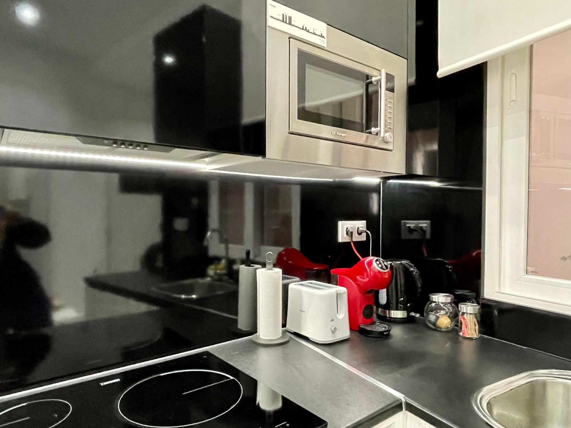 Appartamento Adorable Apartamento En Chamberi Madrid Esterno foto