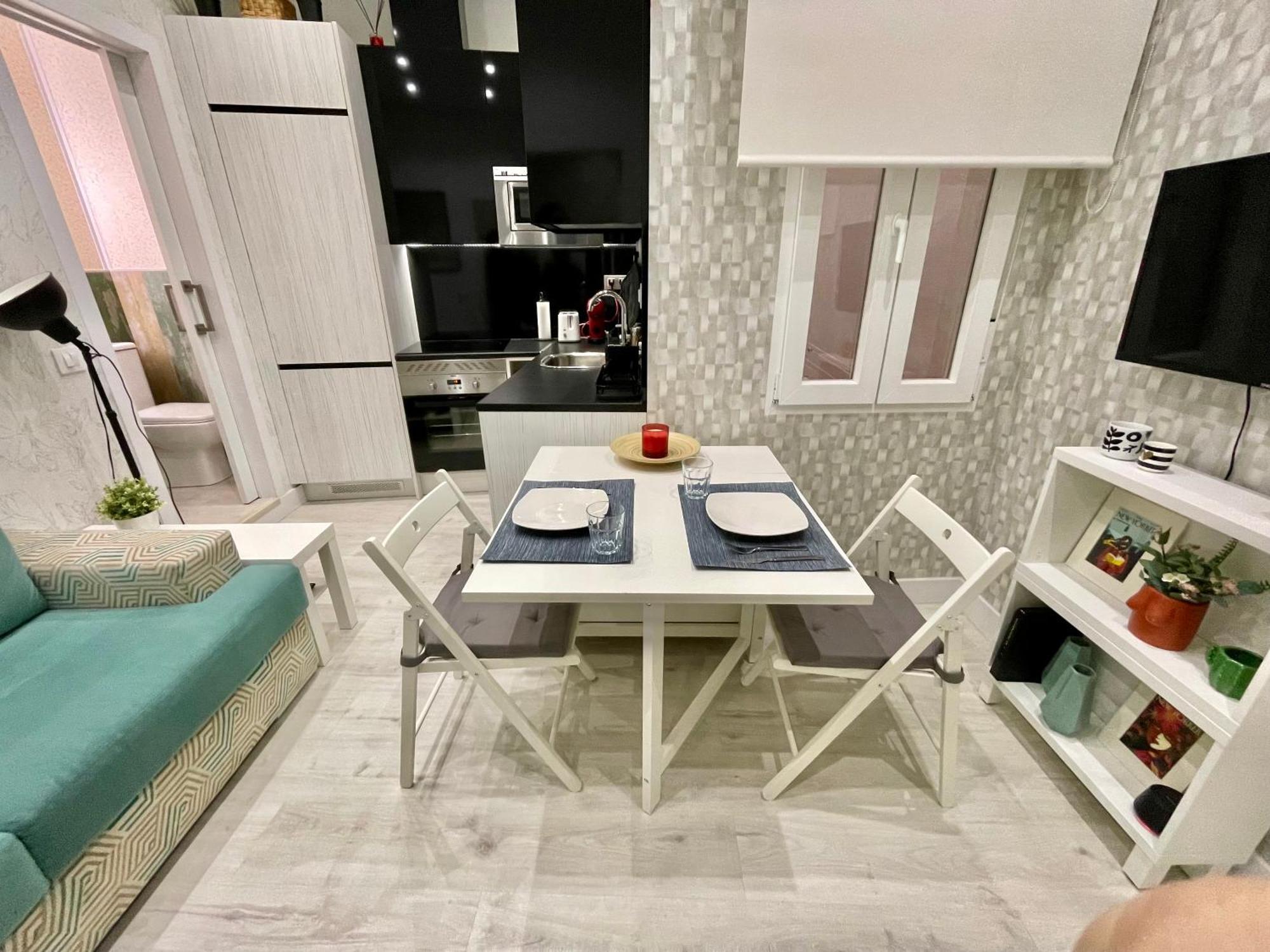 Appartamento Adorable Apartamento En Chamberi Madrid Esterno foto